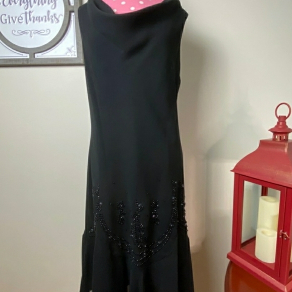 Evening Dress - Picture 1 of 8